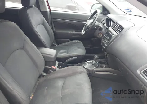 2015 Mitsubishi Outlander Sport Es z USA, uszkodzony, nr VIN 4A4AP3AU4FE048432